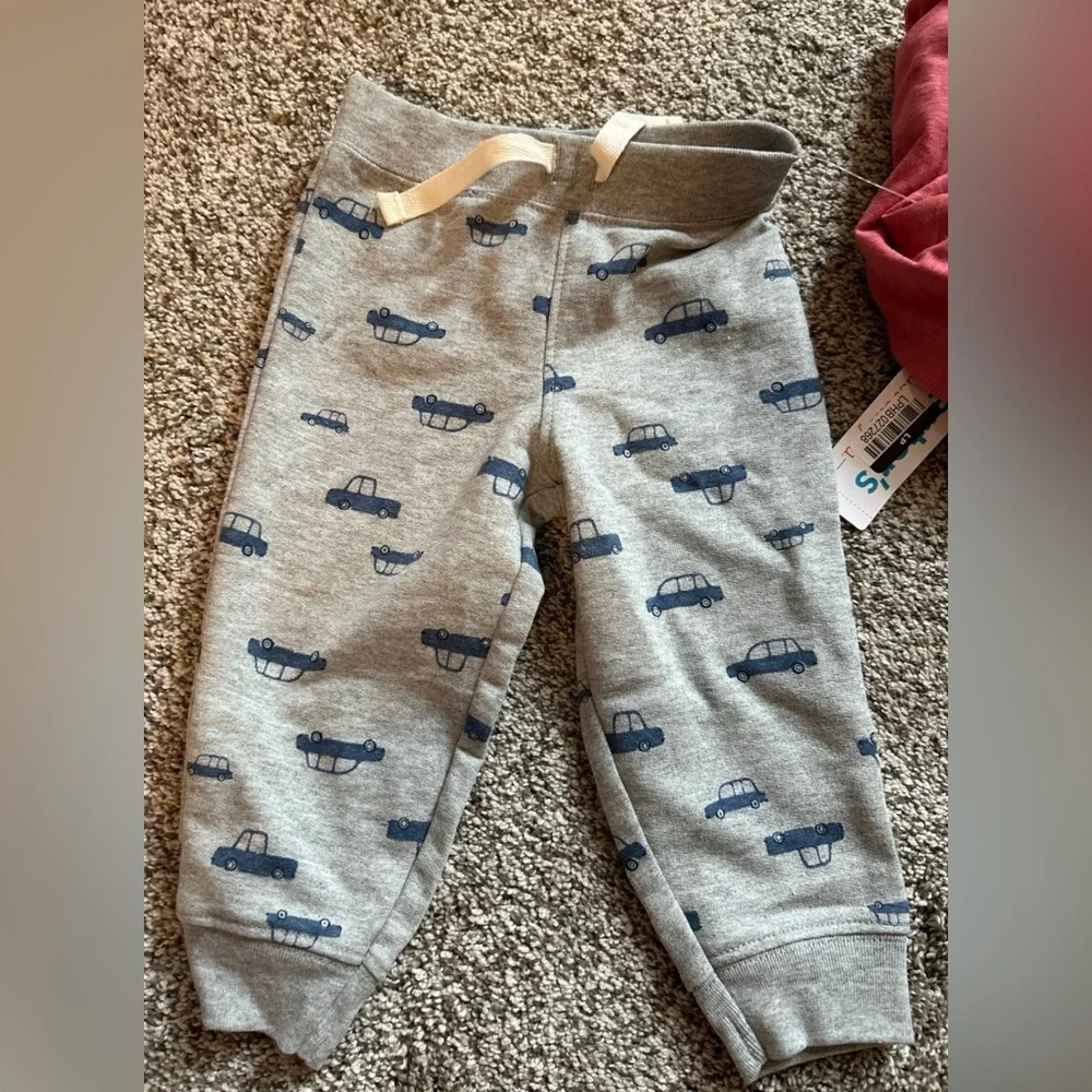 NWT Carters 2-piece Car Outfit Size 12M